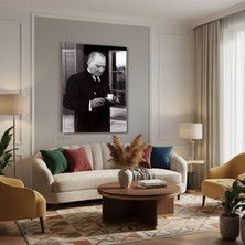 Tablonhazır Dikey Kanvas Tablo Salon Duvar Tablosu Atatürk Fincan Tutarken Yeni Ev Hediyesi Ofis Tablosu