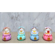 PremiumPort Işıklı Kar Küresi ile Büyülü ve Renkli Kar Manzarası Hediye