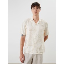 Lc Waikiki Yeni Sezon Rahat Kalıp Resort Yaka Kısa Kollu Desenli Erkek Gömlek