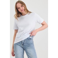 Les Séduisantes C.A. Bisiklet Yaka Baskısız Pamuklu T-Shirt