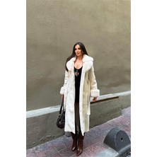 Neşeli Butik Kadın Bej Bilek ve Yaka Kürk Detaylı Tam Boy Kaşe Kaban NBSTR1033