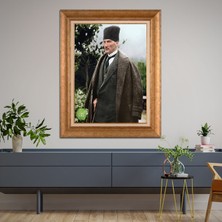 Giyense Özel Seri Altın Paspartulu Çerçeveli Atatürk Tablo TR1039