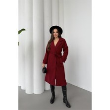Neşeli Butik Kadın Bordo Kuşaklı Reglan Kol Düğmeli Premium Kaşe Kaban NBKBN01