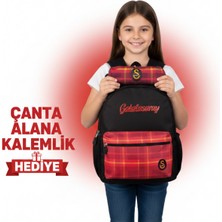 Galatasaray Lisanslı Ekose Kırmızı Okul Çantası Yanında Kalemlik Hediyeli