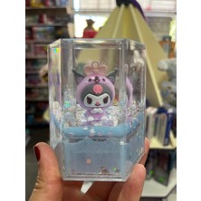 PremiumPort Sesli ve Işıklı Kuromi Temalı Müzikli Kar Küresi, Eğlence ve Dekorasyon Keyfi