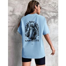 Risil-Nu Company Yeni Sezon Oversize Carlemlıte Baskılı Pamuklu Penye Kumaş Bebe Mavisi Tişört