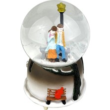 PremiumPort Işıklı ve Müzikli Aşıklar Kar Küresi, Sokağa Dekoratif Hediye