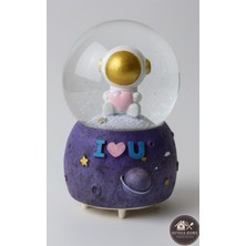 PremiumPort Büyük 16 cm Müzikli Astronot Kar Küresi, Yılbaşı ve Sevgili Hediye