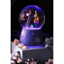 PremiumPort Işıltılı Ledli Müzikli Kar Küresi, Kış Masalı Temalı Dekorasyon Parçası