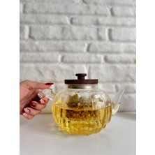 UltraMint Şık ve Detaylı Cam Demlik ile Çay Keyfinizi Taçlandırın