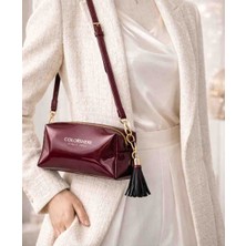 Colorshere Kadın Bordo Rugan Omuz Çantası | Gold Detaylı, Püsküllü Şık Tasarım