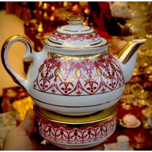 UltraMint Kırmızı Porselen Demlik ve Isıtıcı Seti, Şık ve Zarif Tasarım