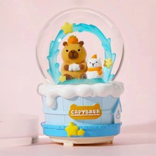 PremiumPort Sevimli Kapibara Püskürtmeli Müzikli Işıklı Kar Küresi Mavi