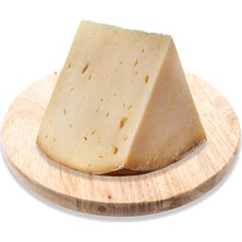 Araz Et Trakya Eski Kaşar 1 kg - Trakya Meralarının Aromatik ve Olgun Lezzeti