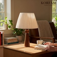 KorFam Beyaz Rafya Başlıklı Ahşap Abajur