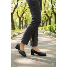 Shoemix Siyah Rugan Hakiki Deri Kadın Günlük Topuklu Ayakkabı - Rahat Taban