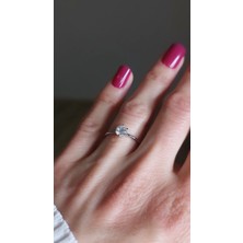 Cemal Demircioğlu Minimal Formlu Tek Taş 14 Ayar Altın Kadın Yüzük