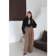 Köprü Detay Pantalon