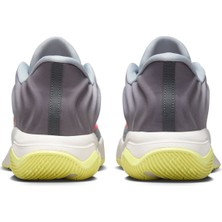 Nike Giannis Immortality 4 Dynamic Play – Yüksek Performans Basketbol Ayakkabısı