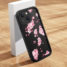 Ucuc iPhone 15 Plus Uyumlu Silikon Malzeme Darbeye Dayanıklı Siyah Renkli Kılıf Çiçek Deseni