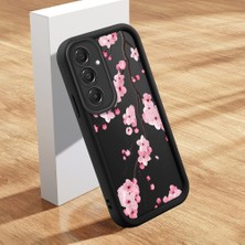 Ucuc Samsung Galaxy A16 Uyumlu Silikon Malzeme Darbeye Dayanıklı Siyah Renkli Kılıf Çiçek Deseni