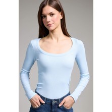 DeFacto Slim Fit Yuvarlak Yaka Basic Düz Fitilli Kaşkorse Uzun Kollu Tişört G8479AX26SP