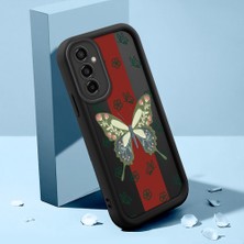 Ucuc Samsung Galaxy M23 Uyumlu Silikon Malzeme Darbeye Dayanıklı Siyah Renkli Kılıf Kelebek Gül Deseni