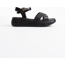 Shoegar Siyah Hakiki Deri Sandalet EATR31MY58A