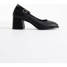 Shoegar Siyah Cilt Kadın Topuklu Ayakkabı EATR02MS01A