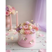 Liora Sevgililer Günü Çiçek Buketi Mum Makaron Arajmanlı