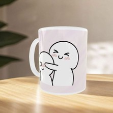 Uçan Kupa Sevgililer Günü Romantik Sarılan Çift Desenli Porselen Kupa