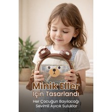 M&B Water Bottle Sevimli Ayıcıklı Matara 750 ml - Çift Kapaklı, Pipetli Çocuk Okul Boyun Askılı Suluk Sticker Hediyeli