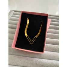 Pink Çelik Siyah Detaylı Klasik Kolye