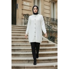 Bubiee Baby Kadın Kırık Beyaz Yumuş Hırka Pelüş Dokulu Kristal Düğme Detaylı Triko Hırka