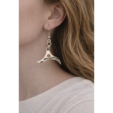 Herşey Nota Üç Kollu Yıldız Formlu Metal Figür Küpe – Sallantılı Tasarım Küpe