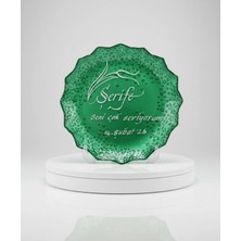 Hatyazan Kişiye Özel Kaligrafi Sanatlı Cam Tabak – Sevgililer Günü Hediyesi (22 Cm)