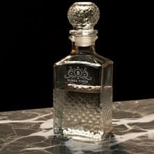 Hediyemen Gentleman Ruhuna Hitap Eden Özel Tasarım Viski Bardağı ve Şişesi Seti