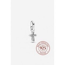 Lines Bijuteri S925 Me Işıltılı Haç Mini Sallantılı Charm