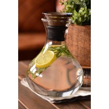 UltraMint Şeffaf Cam Sürahi, Metal Kapak 21X15 Cm, 1500 Ml, Şık ve Kullanışlı Tasarım