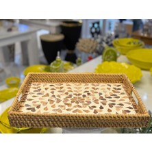 Sever Kahve Çiçek Rattan Sedefli Tepsi 26X36X5CM