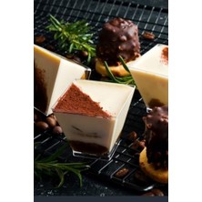 Storemax Kübik Prizma Kase Mika Plastik Şeffaf Kapaklı Sunum Kabı 8 Lü 120 cc