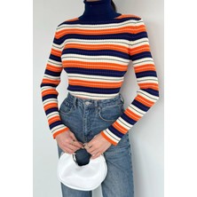 Gülseli Kadın Boğazlı Çizgi Desenli Triko Bluz P-00020401