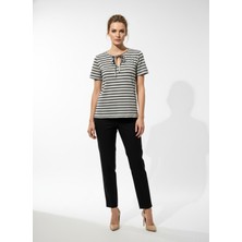 Vita Fortuna Çizgili Bağcıklı Kadın T-Shirt - VK0102