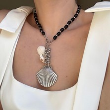 Alice İsstanbul Tasarım Siyah Boncuklu Deniz Kabuğu Kolye