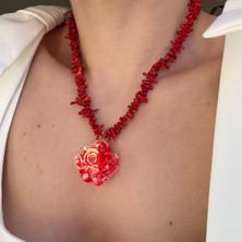 Alice İsstanbul Mercan Taşlı Gül Kolye