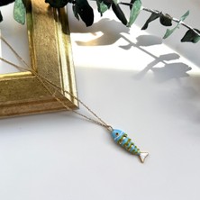 Alice İsstanbul Çelik Mavi Mineli Balık Kolye