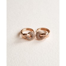 MoM's Collection Taş Detaylı Huggie Rose Altın Rengi Düğüm Küpe