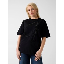 Guess Kısa Kollu Bisiklet Yaka Maxi G Zımbalı Kadın Siyah T-Shirt W6GI39K3478-JBLK