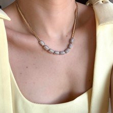 Alice İsstanbul Beyaz Taşlı Tasarım Kolye