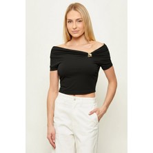Guess Brigitte Düşük Omuzlu Kadın Siyah Bluz  W6GP12K2935-JBLK